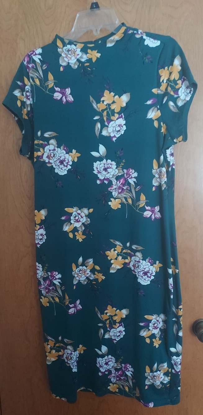 Love Chesley dress size 2XL knit super soft floral stretch mandarin collar EUC